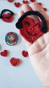 Kit do Amor Aplique Corações em Crochê - Artesanato e Personalizados