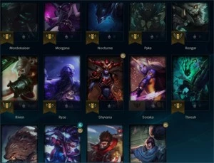 Conta level 30, sem ranque, e com bastante skins - League of Legends LOL