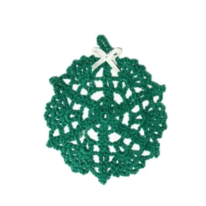 Enfeite de Natal Circular Verde em Crochê - Artesanato e Personalizados
