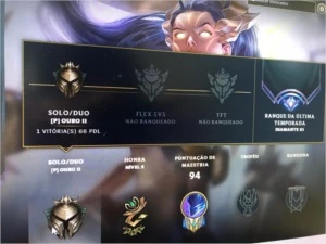 Conta Lol / Diamante 3 na season passada / 53 Champions - League of Legends