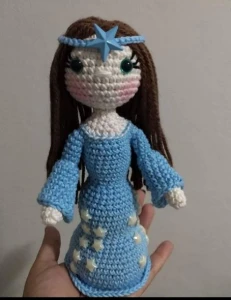 Yemanja em crochê Amigurumi - Artesanato e Personalizados