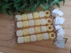 Nome 5 Letras com Girassol e Tule - Artesanato e Personalizados