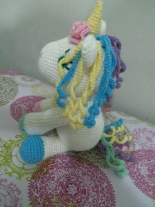 Amigurumi Unicórnio - Artesanato e Personalizados