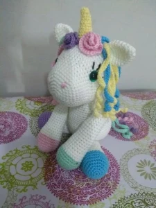 Amigurumi Unicórnio - Artesanato e Personalizados