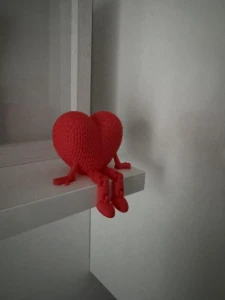 Coração Decorativo Sentado com Textura de Crochê - Artesanato e Personalizados