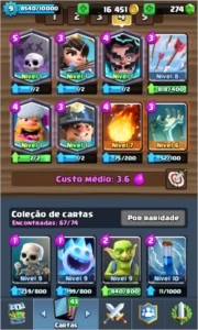 Clash royale com várias lendárias