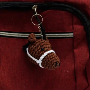 Chaveiro cavalo — Cor Sortida - Artesanato e Personalizados