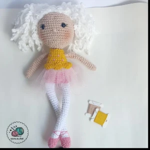 boneca balairina amigurumi (personalizados) - Artesanato e Personalizados
