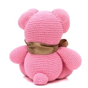 Urso Rosa Laço Dourado Amigurumi - Artesanato e Personalizados