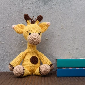 Amigurumi Girafinha Clássica Quarto de Bebê - Artesanato e Personalizados