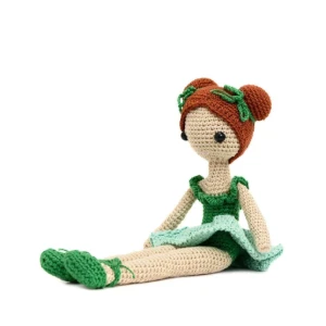 Boneca Bailarina Maria Clara em amigurumi - Artesanato e Personalizados