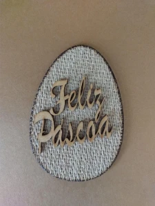 Ovo Feliz Páscoa MDF revestido de juta natural - Artesanato e Personalizados