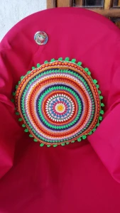 Capa de Almofada Mandala Bali em Crochê - Artesanato e Personalizados