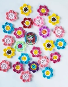 Florzinhas Daisy em Crochê - Artesanato e Personalizados