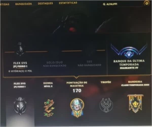 Conta de lol,na ultima season era diamante 4,MMr muito bom