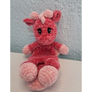 Naninha Dragão em Amigurumi - Artesanato e Personalizados
