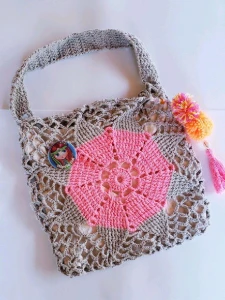 Chaveiro Pompom para Bolsas - Artesanato e Personalizados