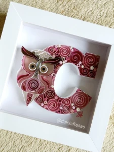 Quadro com Letra e Coruja em Quilling