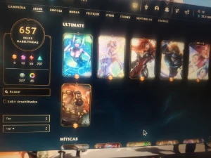 Conta com 657 skins - League of Legends LOL