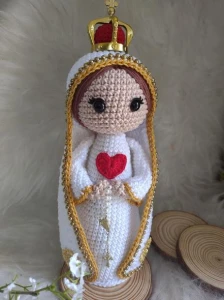 Nossa Senhora de Fátima em Croche - Artesanato e Personalizados