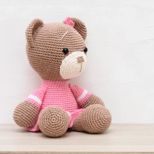 Ursa Amigurumi Crochê com Vestido Rosa - Artesanato e Personalizados