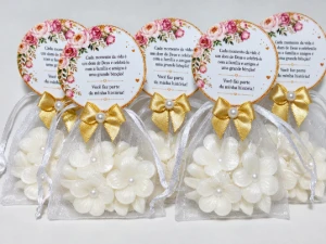 20 Lembrancinhas Personalizadas Sabonete Flor de Jasmim - Artesanato e Personalizados