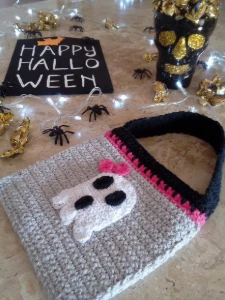Bolsa Infantil em Crochê Halloween Fantasminha - Artesanato e Personalizados
