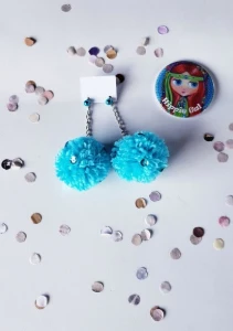 Brinco Pompom - Artesanato e Personalizados