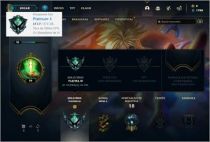 Conta platina 3 com 4 skins e 31 champs - League of Legends LOL