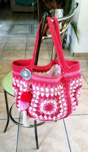 Bolsa Estilo Boho em Crochê - Artesanato e Personalizados