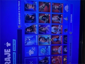 Conta Fortnite com várias skins e vários passes completos