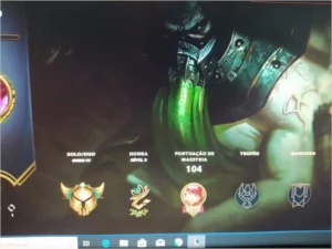 Conta league of Legends Gold 4 LOL