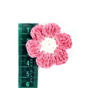 Florzinhas com Miolo em Crochê - Artesanato e Personalizados