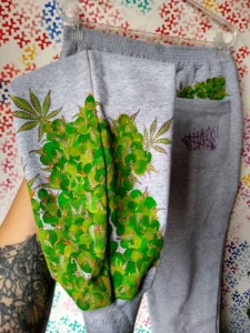 Calça buddies - Artesanato e Personalizados