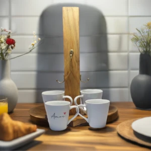 Porta-xícaras de madeira com 4 xícaras brancas 120 ml - Artesanato e Personalizados