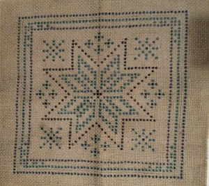 Tela para bordar em juta TJ-88 - 42 x 42 cm - Artesanato e Personalizados