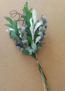 Ramo com flores desidratadas - Eucalipto e Ruscus - Artesanato e Personalizados