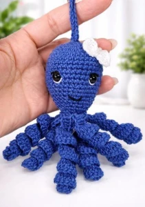 Chaveiro Mini Polvo em Croche - Artesanato e Personalizados