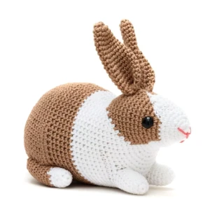 Coelho holandês fofo em amigurumi - Artesanato e Personalizados