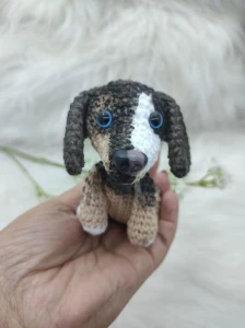 Mini Pet Salsicha - Amigurumi De Crochê - Artesanato e Personalizados