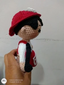Amigurumi Chocalho Bombeiro - Artesanato e Personalizados