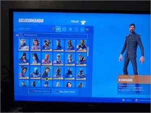 Conta fortnite s3  com 127 skins + salve o mundo