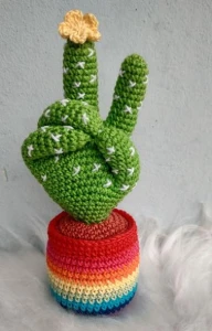 Cacto Paz e Amor - Artesanato e Personalizados