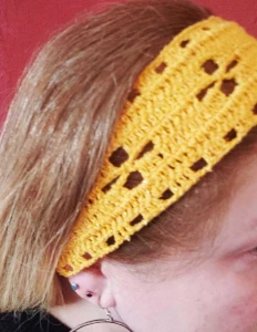Faixa de Cabelo em Crochê - Artesanato e Personalizados