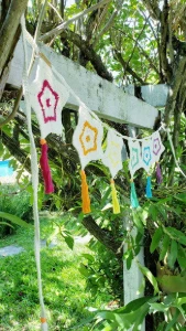 Varal de Estrelas em Crochê - Artesanato e Personalizados