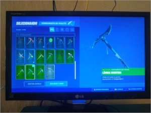 Conta Fortnite PASSE 4 + Salve o Mundo