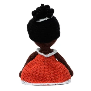 Boneca Dandara em amigurumi - Artesanato e Personalizados