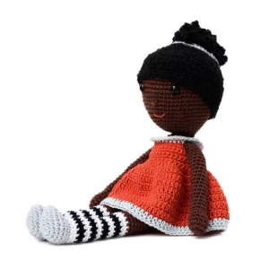 Boneca Dandara em amigurumi - Artesanato e Personalizados