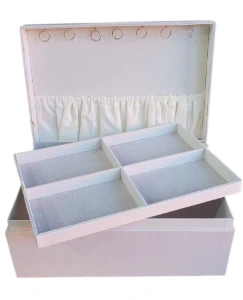 Porta Joias Grande em Suede Off White - Artesanato e Personalizados