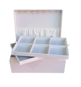 Porta Joias Grande em Suede Off White - Artesanato e Personalizados